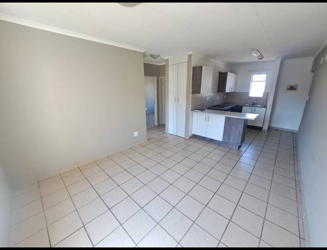 2 BEDROOM PROPERTY TO RENT IN ROOIHUISKRAAL NORTH